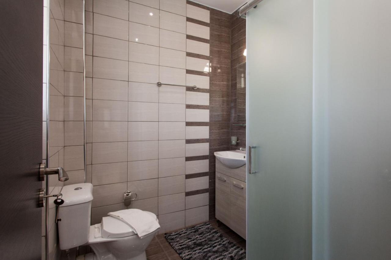 Modern Apt In Glyfada A Breath Away From The Sea - The View Athen Eksteriør billede