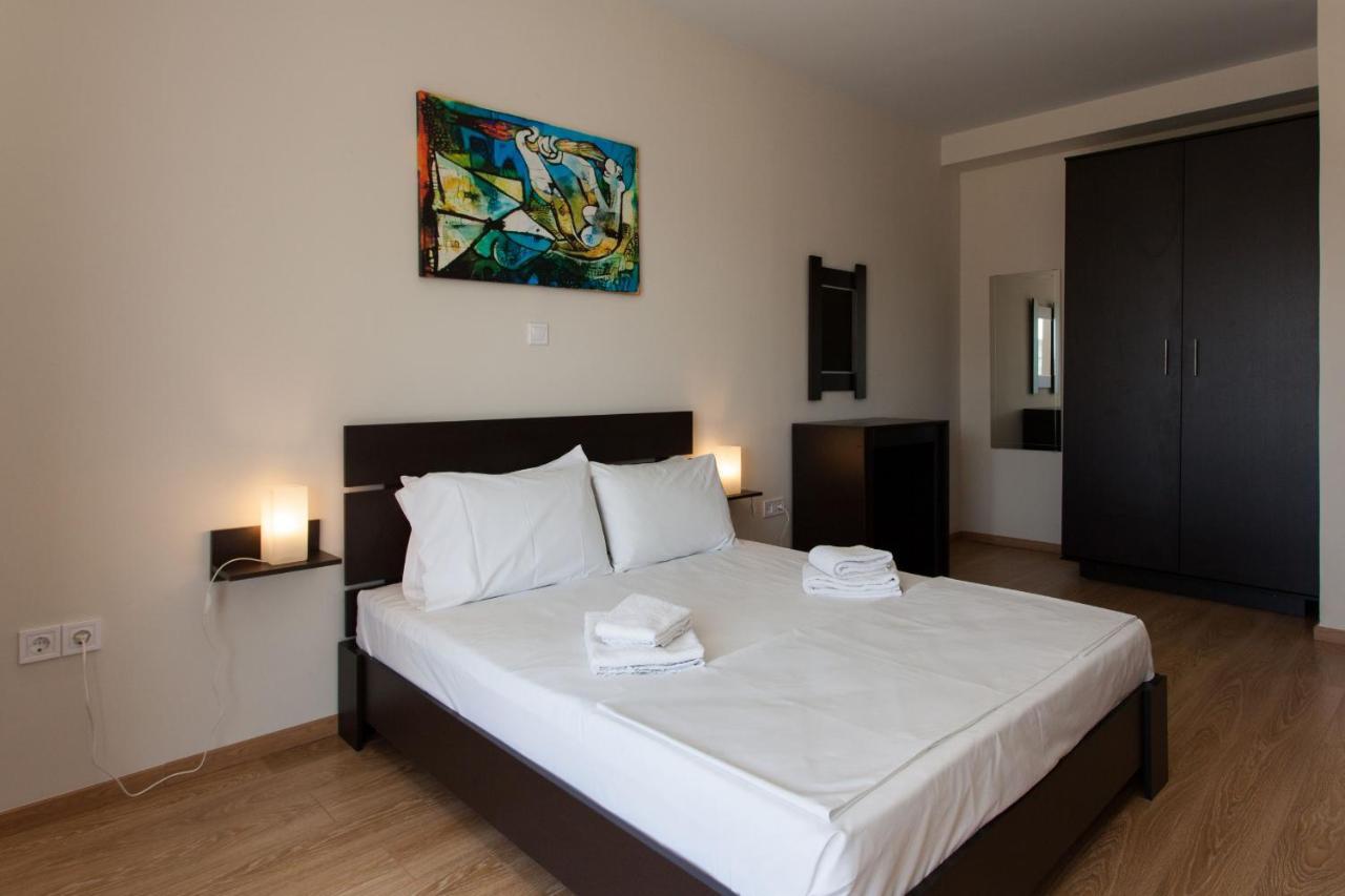 Modern Apt In Glyfada A Breath Away From The Sea - The View Athen Eksteriør billede