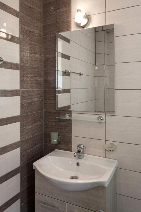Modern Apt In Glyfada A Breath Away From The Sea - The View Athen Eksteriør billede