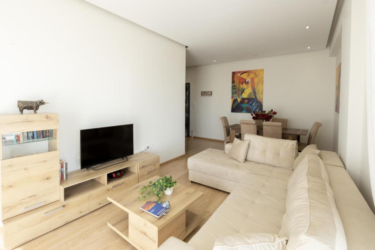 Modern Apt In Glyfada A Breath Away From The Sea - The View Athen Eksteriør billede
