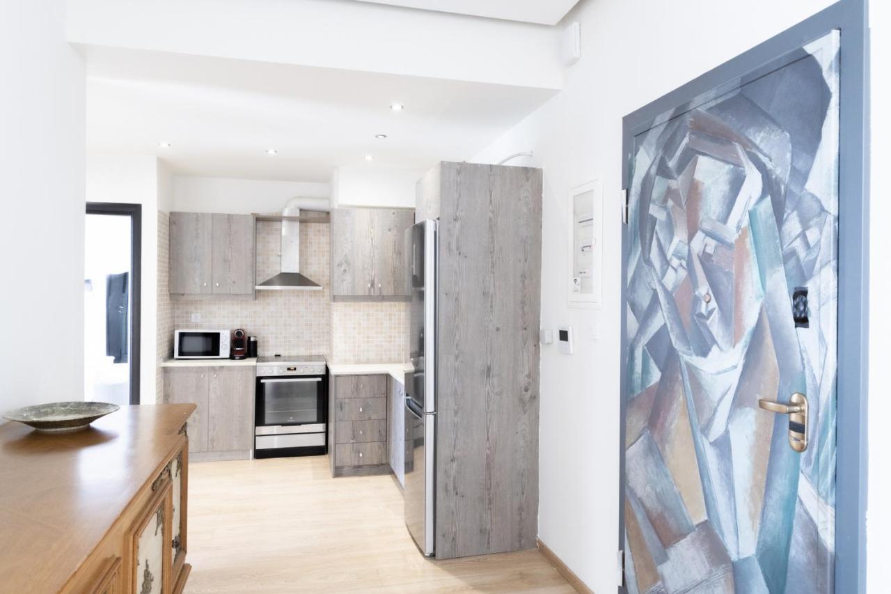 Modern Apt In Glyfada A Breath Away From The Sea - The View Athen Eksteriør billede