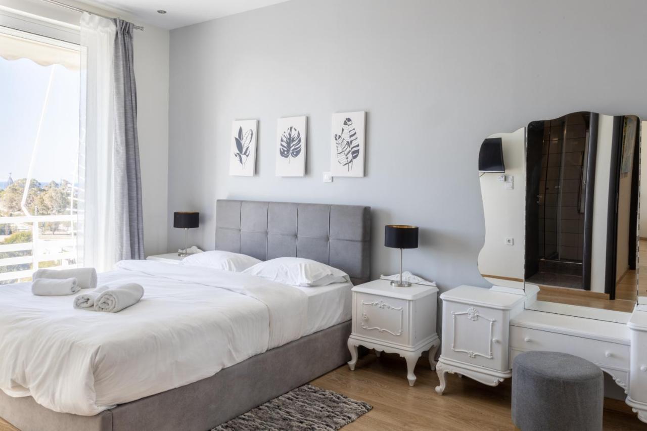 Modern Apt In Glyfada A Breath Away From The Sea - The View Athen Eksteriør billede